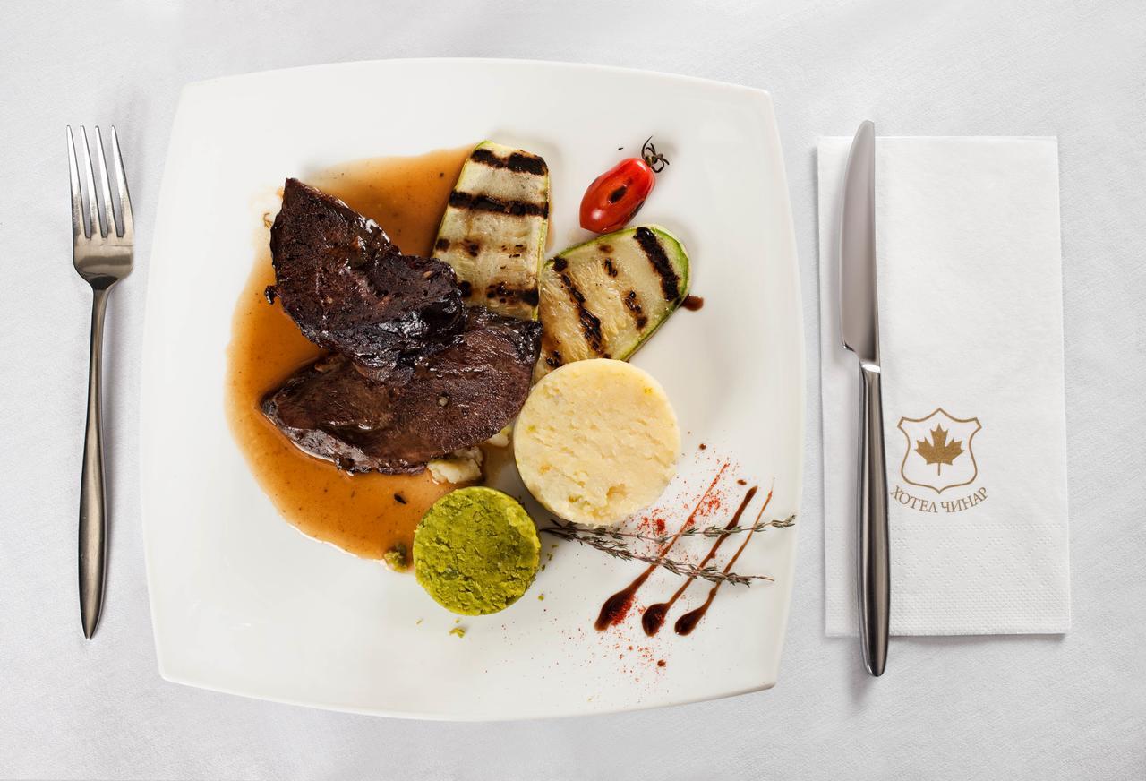 Hotel Chinar Hiszarja Kültér fotó
