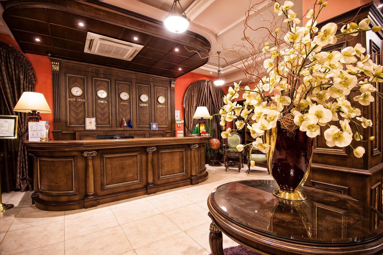 Hotel Chinar Hiszarja Kültér fotó
