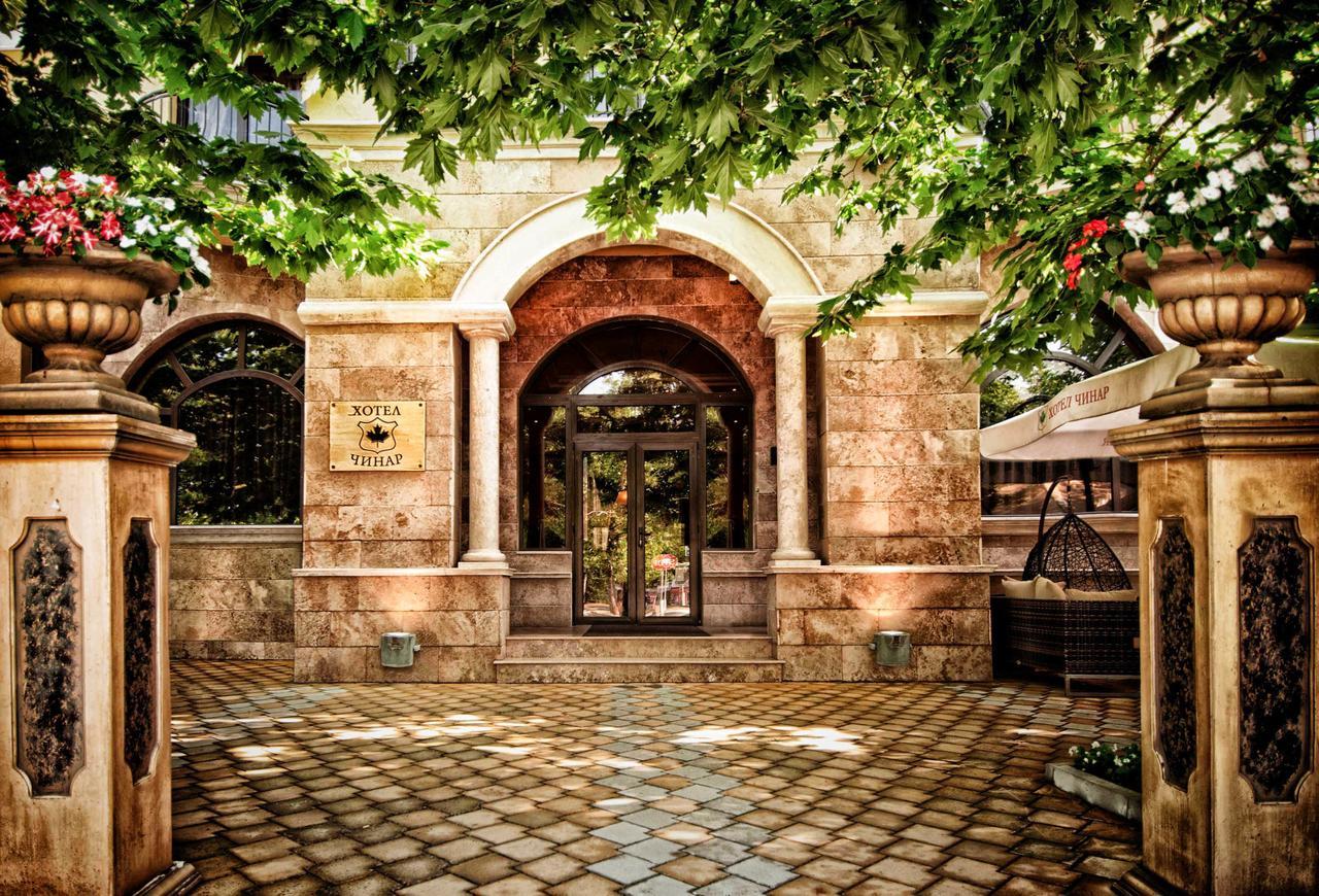 Hotel Chinar Hiszarja Kültér fotó
