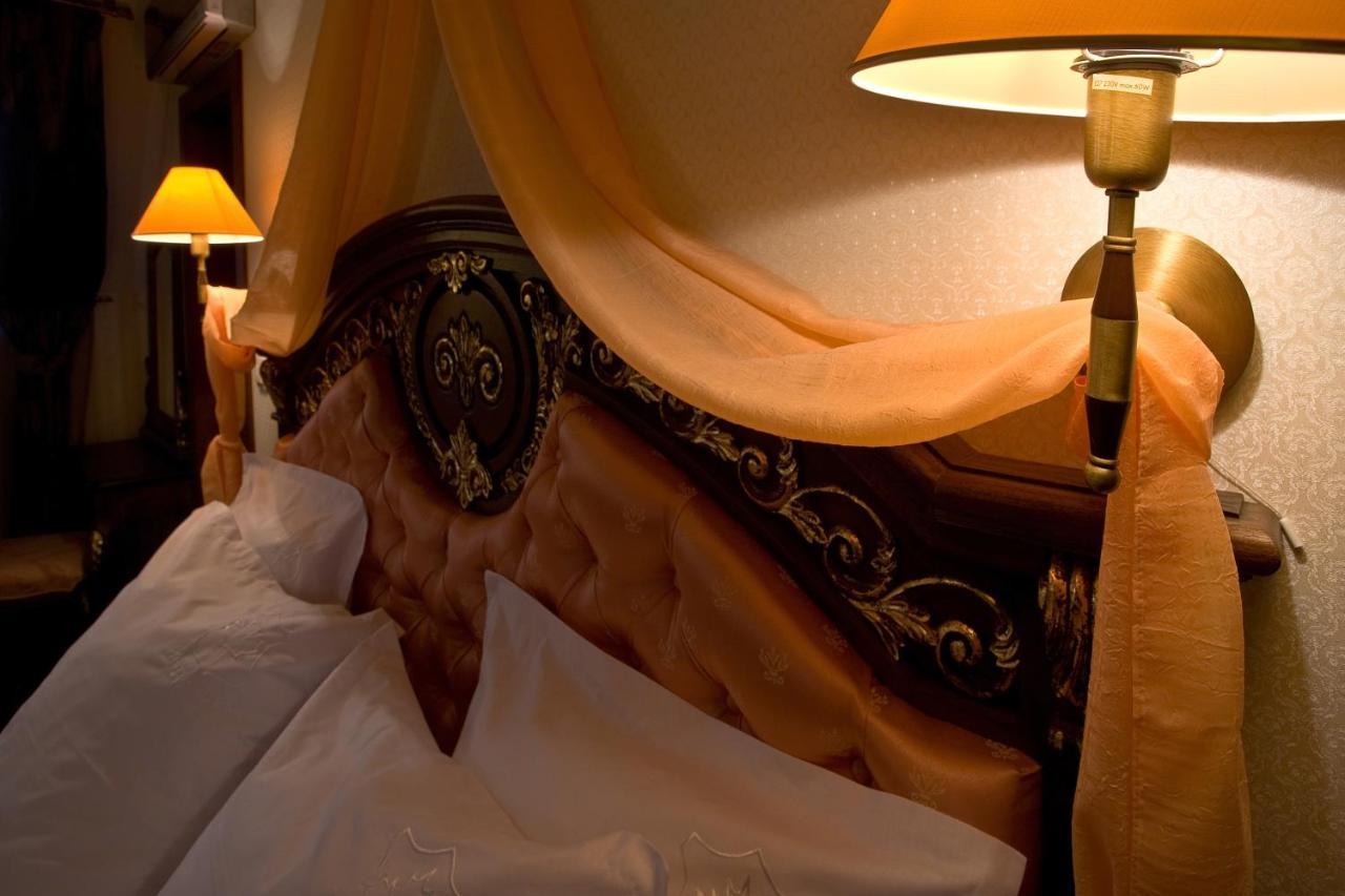 Hotel Chinar Hiszarja Kültér fotó